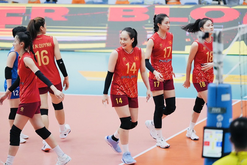 베트남 여자 배구 대표팀은 10월 25일에 소집을 시작할 예정입니다. 사진: VFV