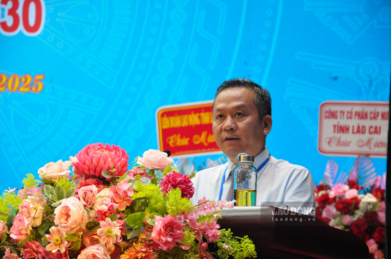 Bi thu Dang uy phuong Lao Cai ghi nhan, danh gia cao ket qua ma cac cap cong doan dat duoc trong thoi gian vua qua. Anh: Dinh Dai