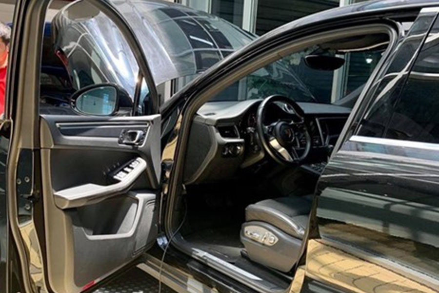 Secretos para cuidar el coche en casa con articulos sencillos. Foto: Khanh Linh