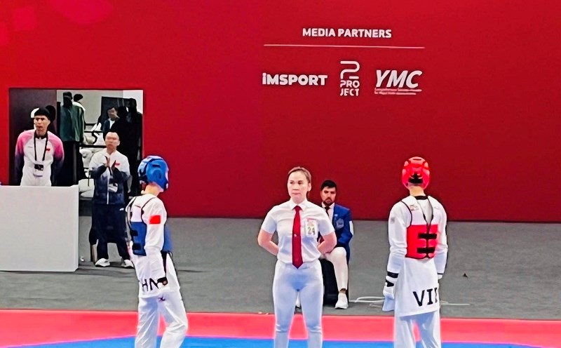 Athletes compete in taekwondo at the 2025 Asian Youth Sports Festival. Photo: Trung Thanh