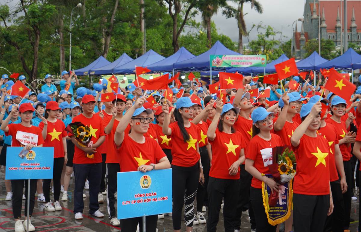 The Labor Federation of Hai Phong City Labor Federation's Labor Day is a Labor Day holiday on December 7. Photo: Mai Dung