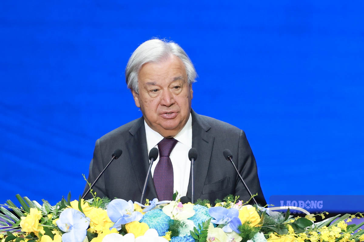 Tong Thu ky Lien Hop Quoc Antonio Guterres gui loi cam on nuoc chu nha Viet Nam trong phien khai mac Le mo ky Cong uoc Ha Noi. Anh: Hai Nguyen