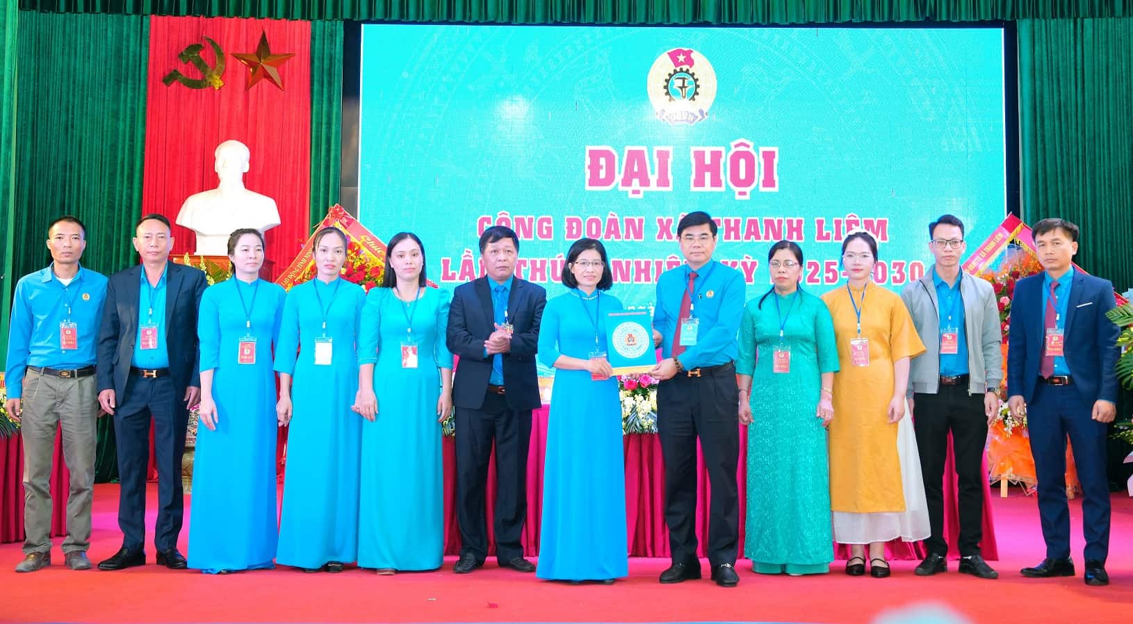 Ban Chap hanh Cong doan xa Thanh Liem nhiem ky 2025 - 2030 duoc chi dinh gom 11 nguoi. Anh: Nguyen Truong