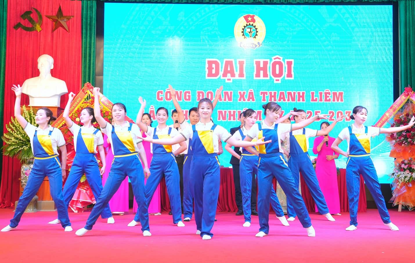 Mot tiet muc van nghe dac sac tai Dai hoi. Anh: Nguyen Truong