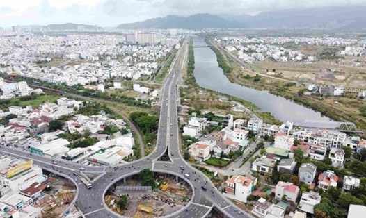 Dự án BT Nút giao Ngọc Hội mới có 3 đường nhánh, còn 1 đường nhánh phía N4 chưa được Tập đoàn Phúc Sơn thi công. Ảnh: Hữu Long