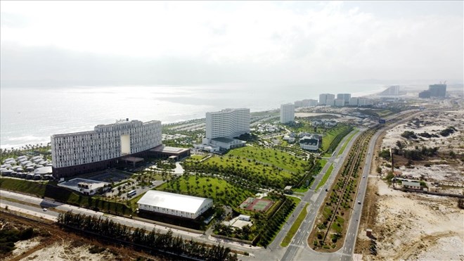 Nhieu du an tai Khanh Hoa trong chu trương dau tư tung co loai hinh “dat o khong hinh thanh dơn vi o“. Anh: Huu Long