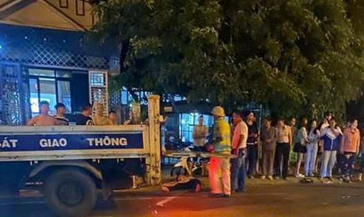 Hiện trường vụ thanh niên say xỉn tông bị thương cán bộ công an khi qua chốt kiểm tra nồng độ cồn ở Gia Lai. Ảnh: Duy Hải