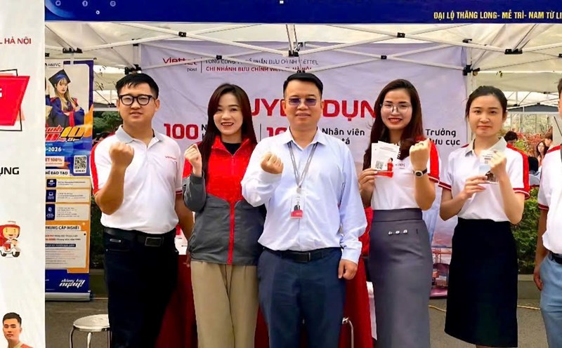 According to Anphabe Company, today's working environment brings together 4 generations of working together: Baby Boomer, Gen X, Gen Y and Gen Z, bringing both opportunities and challenges in building a corporate culture. Photo: Quynh Chi