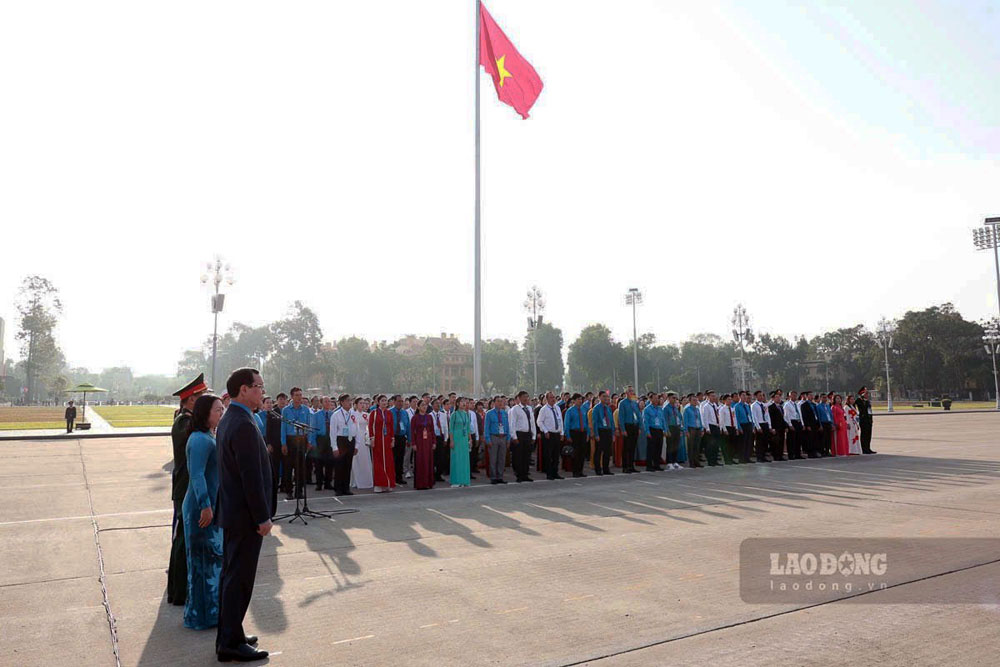 Cac dai bieu du le bao cong dang Bac. Anh: Hai Nguyen