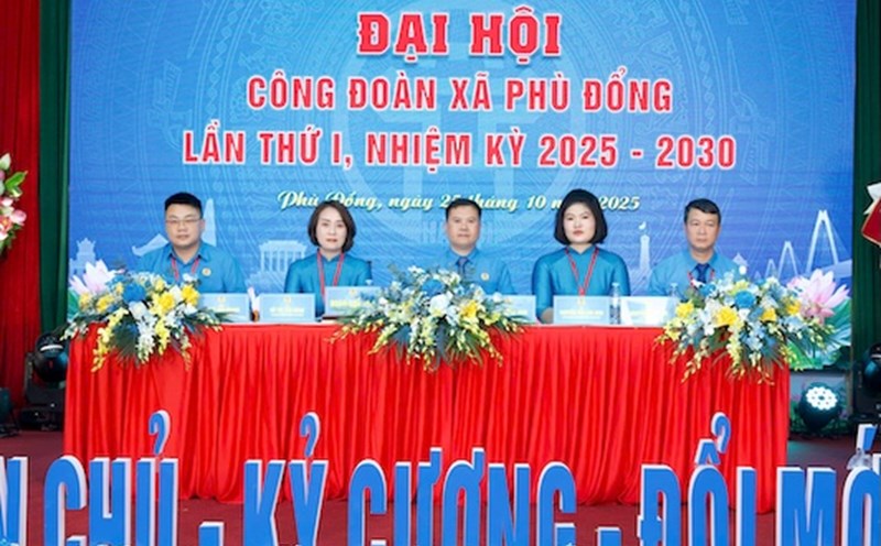 The first Congress, term 2025 - 2030 of Phu Dong Commune Trade Union. Photo: Ngoc Anh