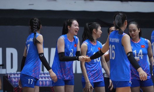 Tuyển bóng chuyền nữ Việt Nam tập trung cho SEA Games 33. Ảnh: VFV