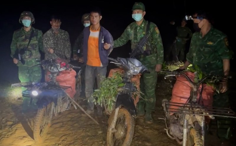 Border guards prevented the transportation of 160kg of TNT explosives across the border. Photo: Quang Tri Border Guard