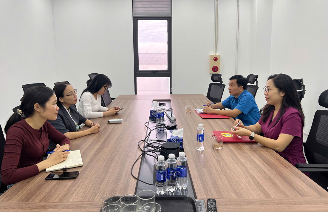 Mobilize the establishment of grassroots trade unions at FDI enterprises. Photo: An Vi