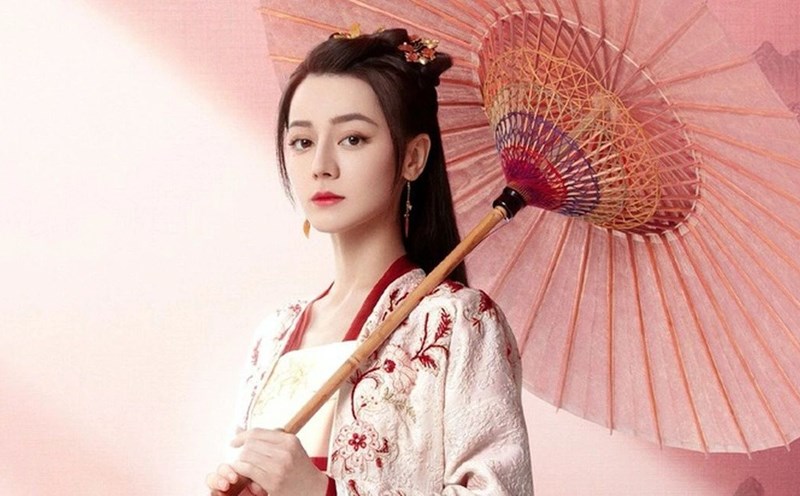Dilraba Dilmurat. Photo: VieON.