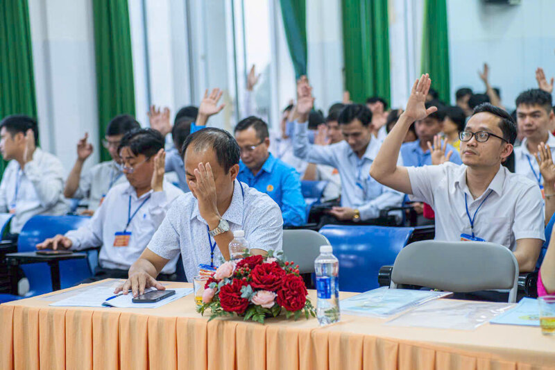 Cong doan co so Benh vien Y hoc co truyen Bao Loc de ra phuong huong hoat dong nhiem ky 2025-2030 voi nhung chi tieu, nhiem vu, giai phap cu the, thiet thuc. Anh Duc Lam