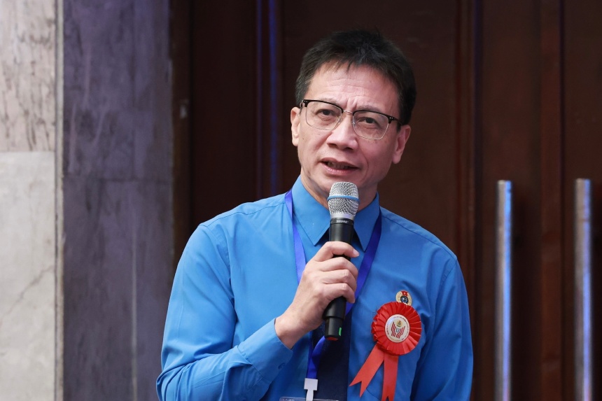 Ong Nguyen Ngoc An - Chu tich Cong doan giao duc Viet Nam chia se tai dai hoi. Anh: Hai Nguyen