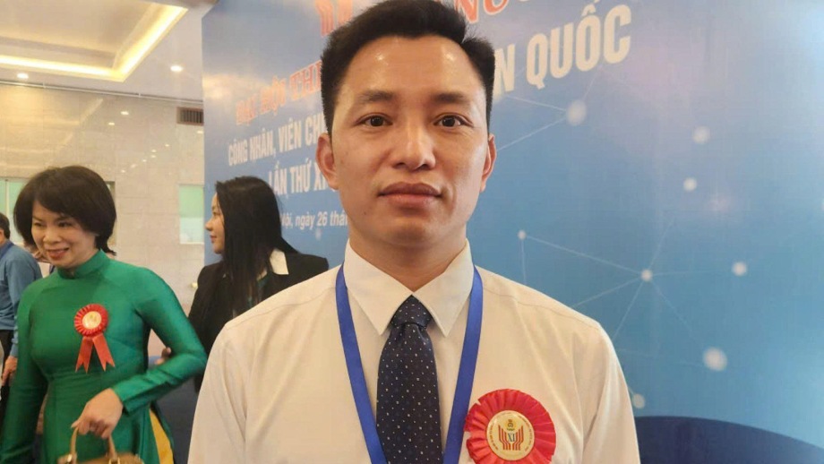 Anh: Dang Tien