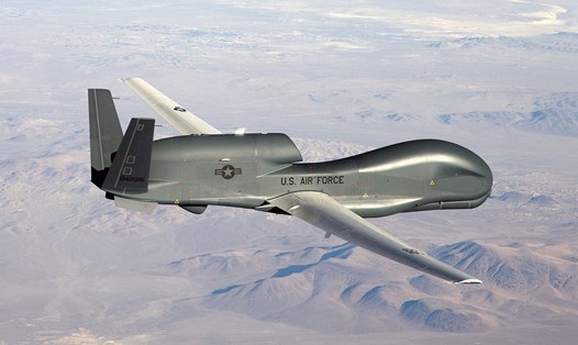 UAV trinh sát tầm xa RQ-4B Global Hawk. Ảnh: Không quân Mỹ