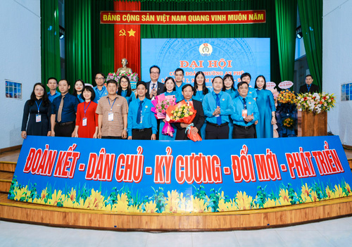 An Phu Ward Trade Union continues to develop union members and care for workers. Photo: Thanh Tuan