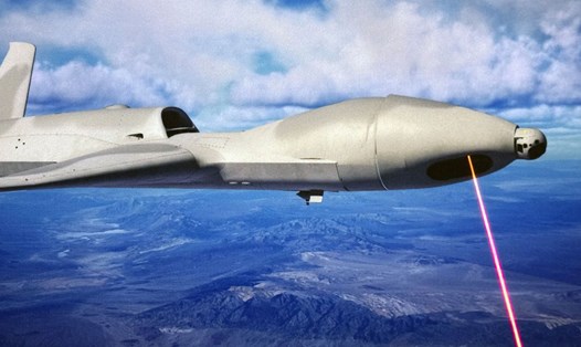 Ảnh minh họa của hệ thống pháo laser trên UAV MQ-20 Avenger. Ảnh: General Atomics (Mỹ)