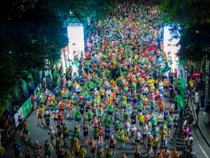 Giai VPBank Hanoi International Marathon 2025 thu hut 11.000 van dong vien tham du. Anh: VHIM