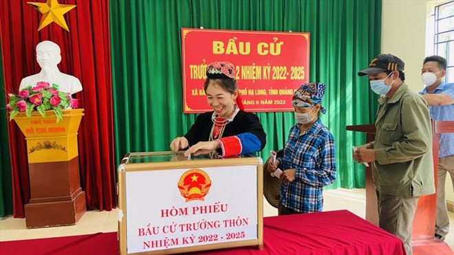 Trưởng thôn có thể bị cho thôi chức nếu ít nhất 50% hộ dân kiến nghị