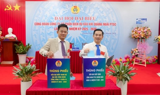 Các đại biểu tham gia Đại hội lần thứ nhất, nhiệm kỳ 2025 - 2030 Công đoàn PTSC Quảng Ngãi thông qua mục tiêu Chăm lo ngày càng tốt hơn đời sống đoàn viên và người lao động. Ảnh: CĐP