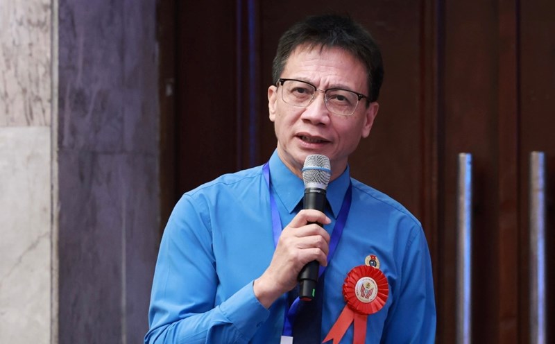 Dr. Nguyen Ngoc An - Chairman of the Vietnam Education Trade Union spoke at the 11th Patriotic Emulation Congress for Workers and Civil Servants, 2025-2030 held in Hanoi on the morning of October 26. Photo: Hai Nguyen