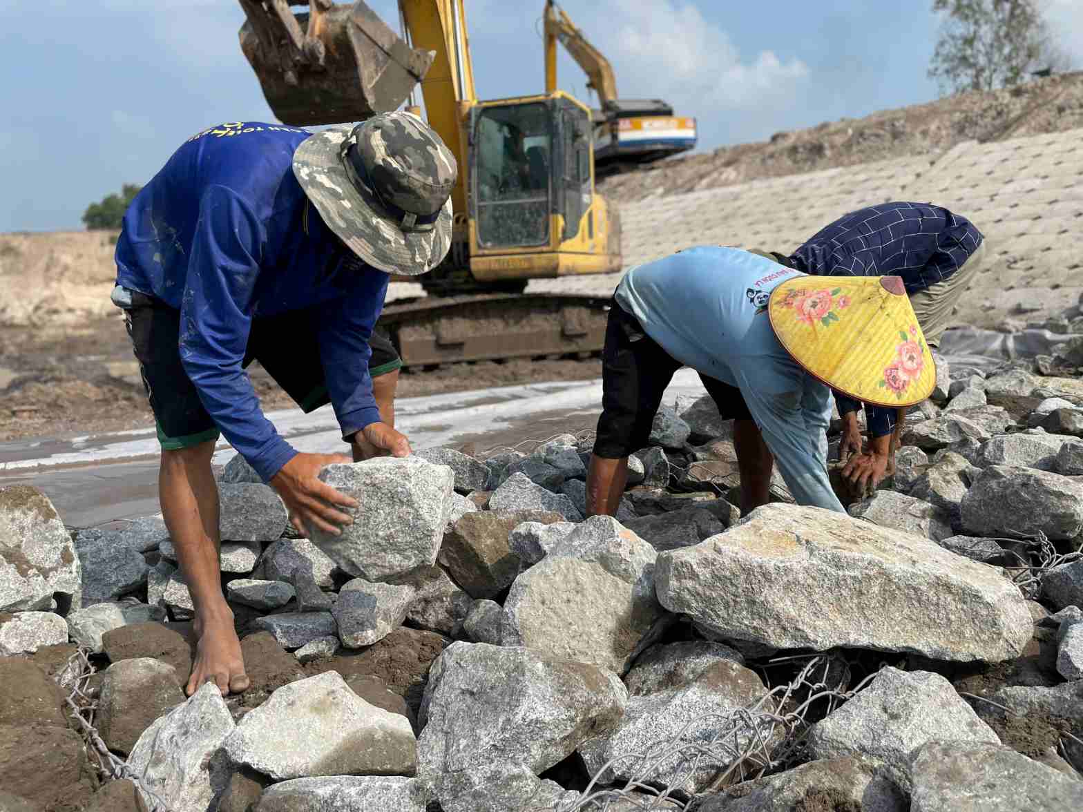 ホーチミン市の本流（かつてビンズオン省タンウィエン市を通過していた区間）を浚渫し強化するプロジェクト。写真: ディン・チョン