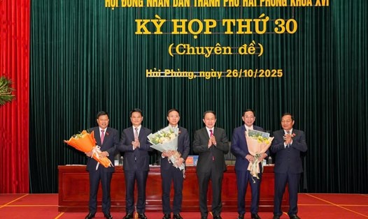 HĐND TP Hải Phòng kiện toàn công tác nhân sự. Ảnh: Cổng TTĐT Hải Phòng