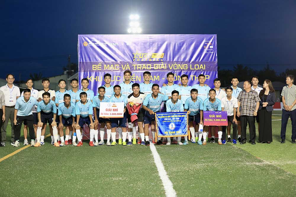 Dai hoc Can Tho ve nhi. Anh: Kha Hoa