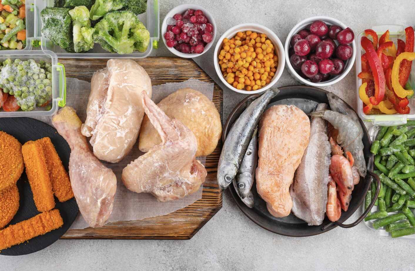 冷凍食品を使用すると、手軽で高タンパクな食事を作ることができます。写真: トゥイ・ズオン