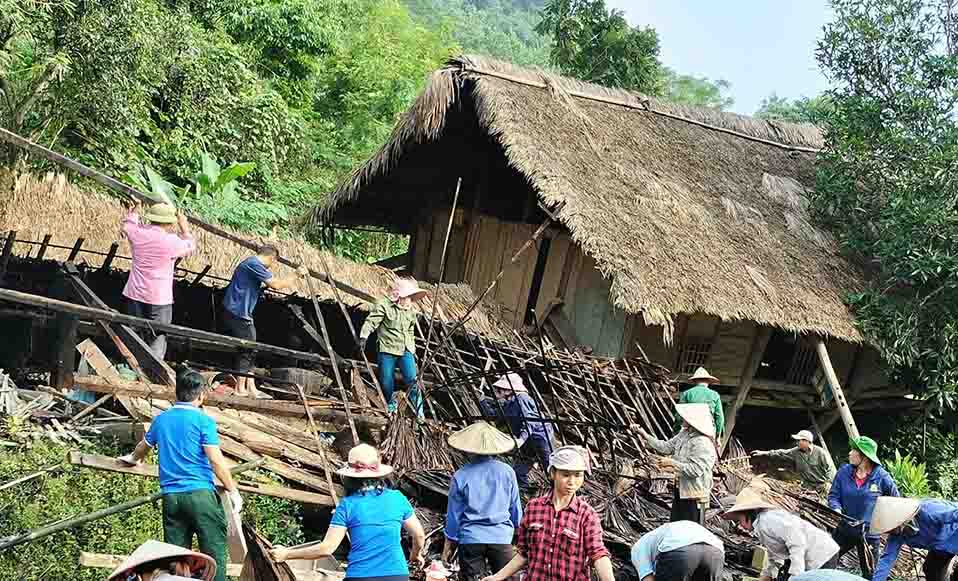 Tens of thousands of temporary and dilapidated houses of poor and disadvantaged households in Tuyen Quang have been eliminated thanks to the resources of the whole society. Photo: Nguyen Tung.