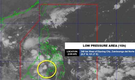 Vị trí tâm áp thấp gần Biển Đông vào hồi 2h sáng 27.10. Ảnh: PAGASA