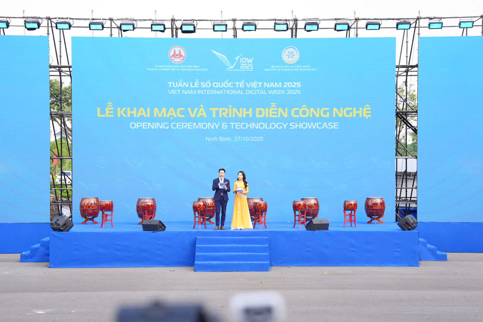 Chuong trinh Khai mac Tuan le So Quoc te Viet Nam 2025 (Vietnam International Digital Week – VIDW 2025) duoc dien ra vao sang 27.10. Anh: Hao Thien
