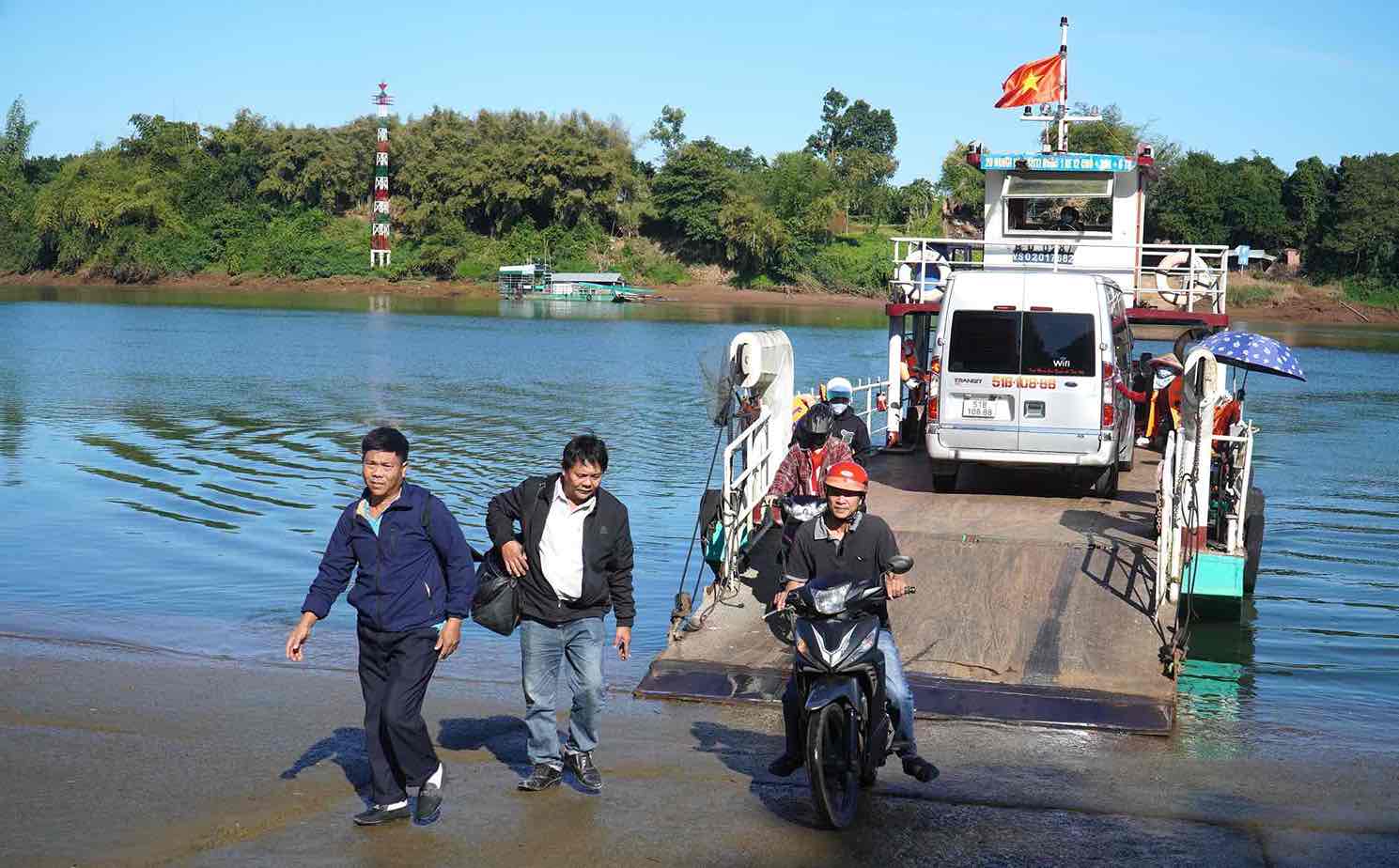 Existing Hieu Liem ferry terminal. Photo: Ha Anh Chien