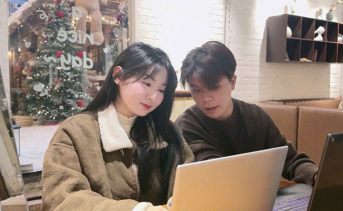 Busy young people choose to love in their own way