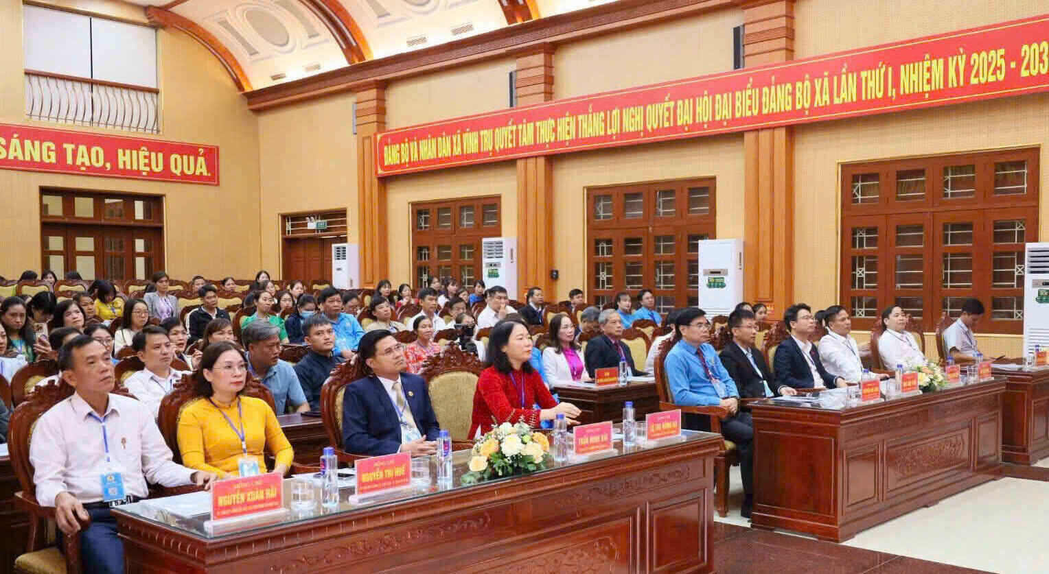 Delegates attending the 1st Congress of the Vinh Tru Commune Trade Union, term 2025 - 2030. Photo: Nguyen Truong