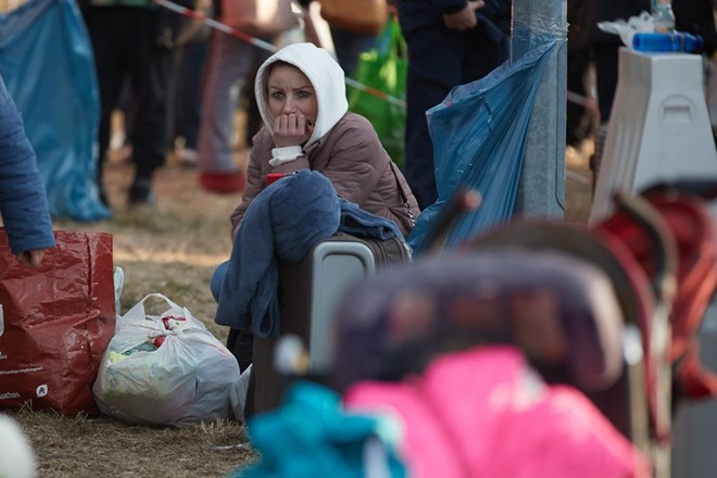Ukrainian refugees in the temporary resettlement area in Przemysl (Poland) on February 26, 2022. Photo: Xinhua