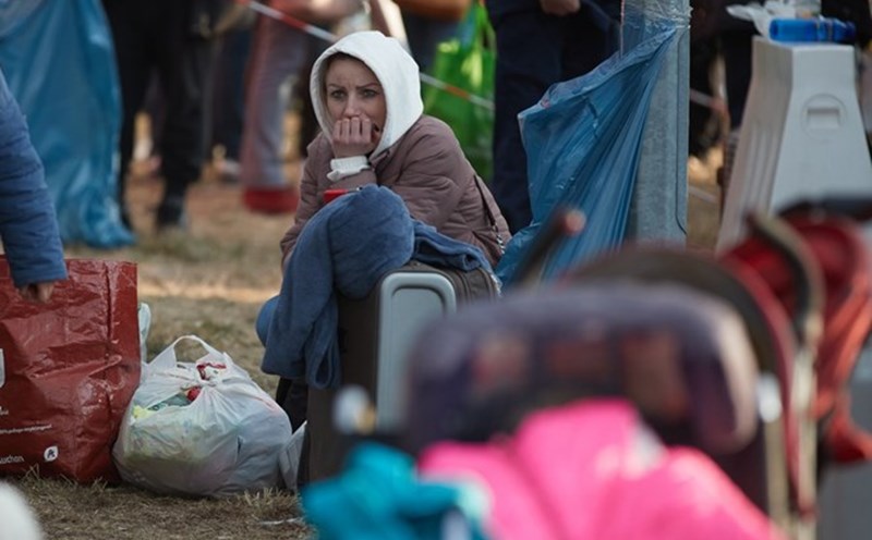Ukrainian refugees in the temporary resettlement area in Przemysl (Poland) on February 26, 2022. Photo: Xinhua