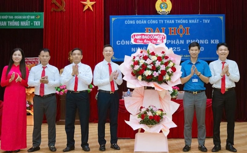 Congress of the KB Department Trade Union for the 2025 - 2030 term. Photo: Thai Binh