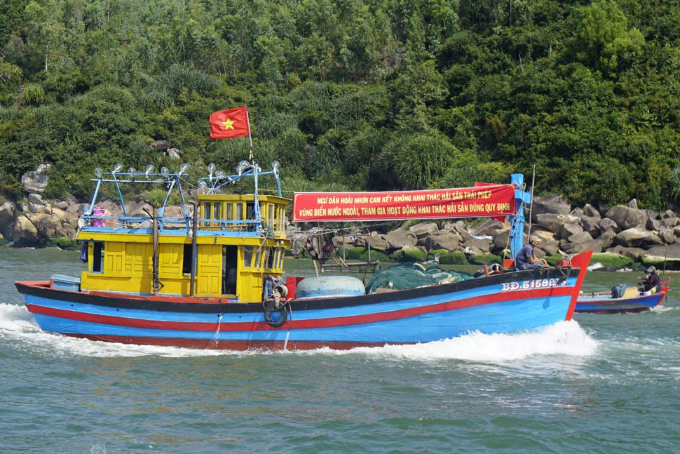 Gia Lai fishermen go out to sea to exploit aquatic products. Photo: Hoai Phuong