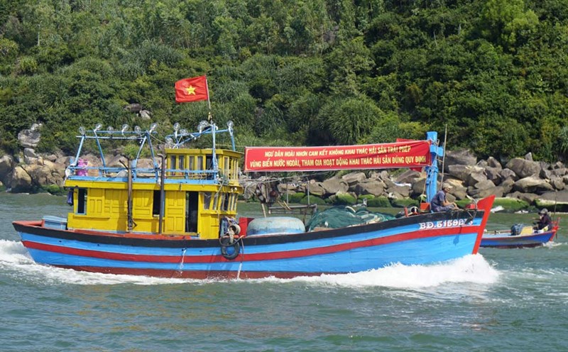 Gia Lai fishermen go out to sea to exploit aquatic products. Photo: Hoai Phuong