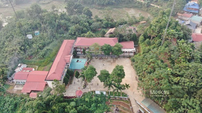 Phuc Khanh Primary and Secondary School No. 1 (Lao Cai province), where 320 students are studying. Photo: Dinh Dai