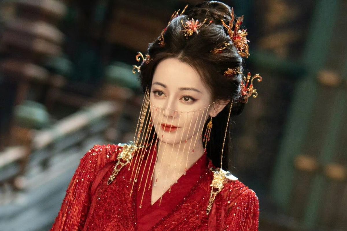 Dich Le Nhiet Ba dang co phim “Mo tu tu” cho len song. Anh: Nha san xuat