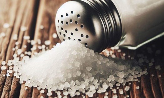 Ăn mặn làm tăng nguy cơ tăng huyết áp. Ảnh: Ai- Thiện Nhân