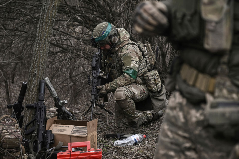 Binh si Ukraina tren chien truong. Anh: AFP
