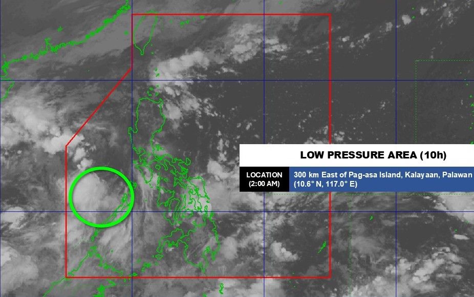 The center of the low pressure near the East Sea at 2:00 a.m. on October 28. Photo: PAGASA
