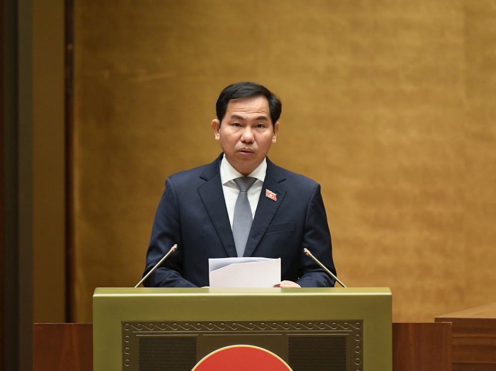 El Secretario General de la Asamblea Nacional y Jefe de la Oficina de la Asamblea Nacional Le Quang Manh dijo que todavia hay 38 instalaciones en todo el pais que causan graves contaminaciones ambientales. Foto: Pham Thang