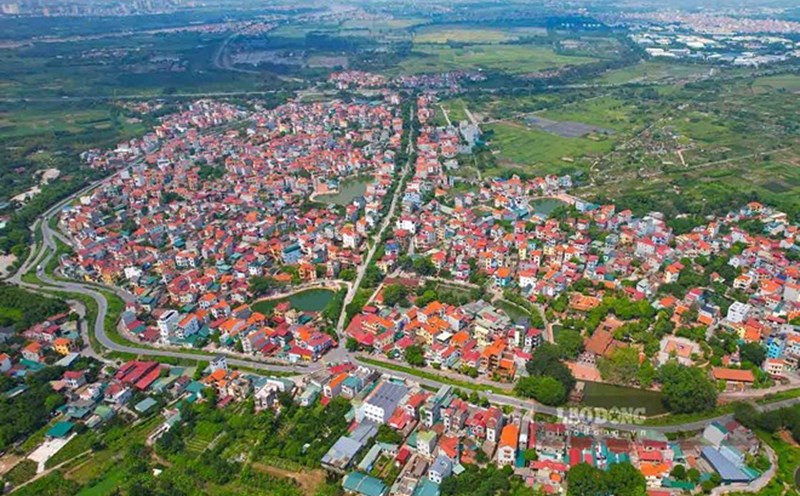 The draft 2026 land price list in Hanoi proposes a strong price increase in suburban areas. Photo: Thien Nhan